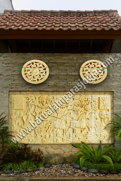 Relief batu paras putih motif 7 Bidadari- Joko tarub