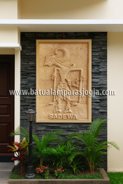 Relief Wayang motif Sadewa – Ukiran Batu Alam Paras Putih